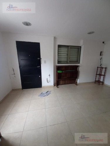 Imagen 8 de 23 de Casa - La Plata