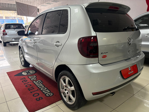 Volkswagen Fox 1.6 Vht Highline Total Flex I-motion 5p