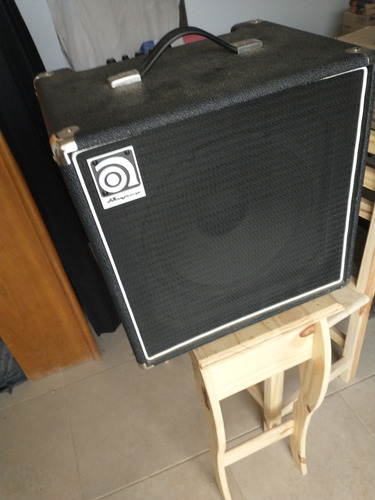 Amplificador De Bajo Ampeg Ba 112