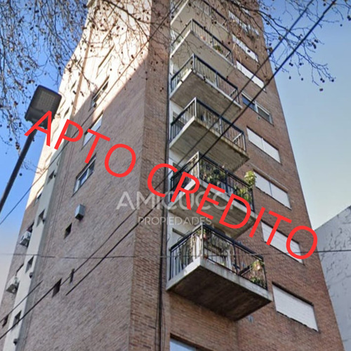 Departamento 4 Ambientes Tipo Duplex. Apto Credito!! Frente Plaza San Martin Centro. Con Cochera Cubierta