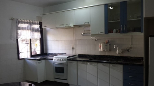 Imagem 4 de 10 de Casa No Bairro Fortaleza, Com 03 Dormitórios, 02 Vagas E Demais Dependências. - 3573643