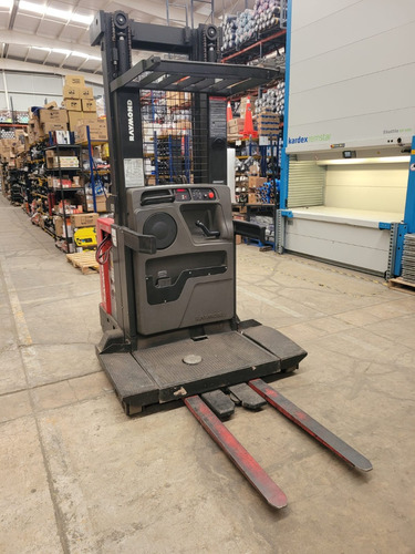 Montacargas Raymond Order Picker Electrico 6mt 3,000 Libras