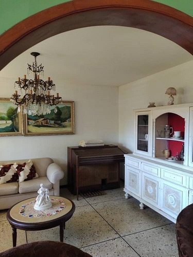 Imagen 7 de 24 de Casa En Venta Prebo Valencia