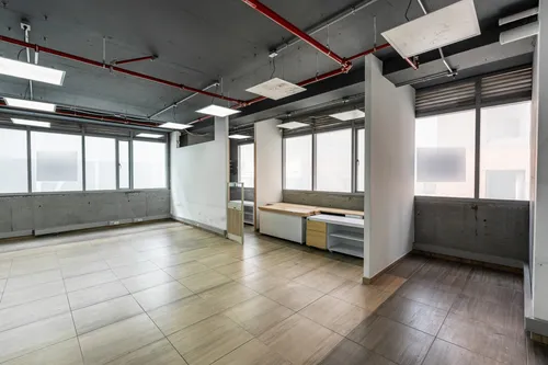 Oficina En Arriendo En Chico Norte Iii. Cod A1105063