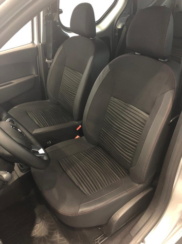Imagen 10 de 14 de Ofertaa Kangoo Confort 5 As 1.6 2022 Con Gastos Incluidos Mf