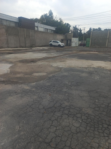 Imagen 2 de 4 de 1700m2, Terreno Plano, Bardeado, Apto Para Trailers, Autobus