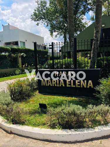 Venta Casa Barrio Privado Haras Maria Elena Moreno