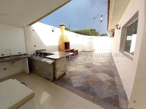 Imagen 8 de 14 de Rosangel Parraga Rentahouse Vende Casa En Trigal Norte Valencia 22-3207