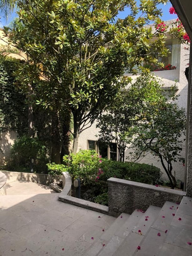 Residencia En Venta En Lomas De Chapultepec