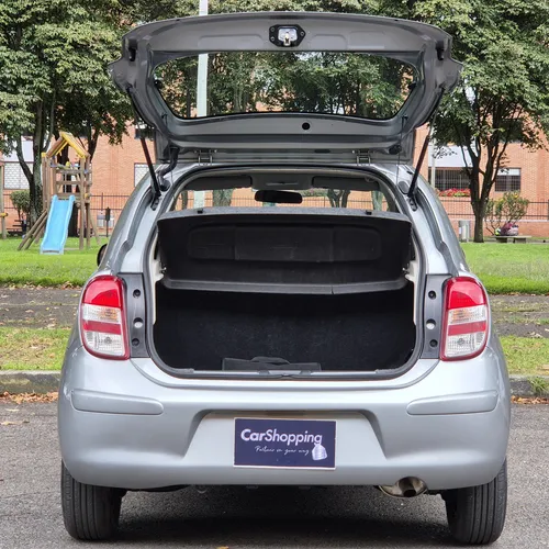 Nissan March 1.6 Active Con Aire Hermoso Oportunidad