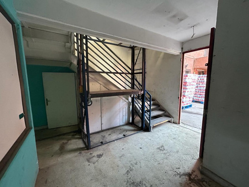 Excelente Local Comercial San Pablo Con Montacarga