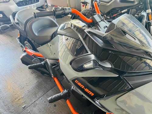Imagen 13 de 16 de Can Am Spyder F3 Sport