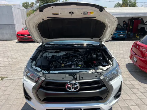 Toyota Hilux 2.7 Cabina Doble Sr Mt