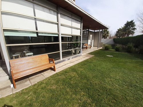 Vende Depto Un Dormitorio En Condominio Full Conectividad