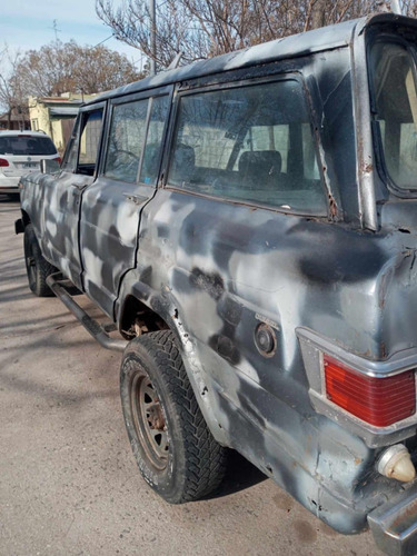 Jeep Wagooner Gladiador 4x4 C/cubos Mágicos,alta Y Baja,