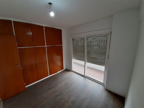 Imagen 5 de 12 de Departamento En Venta En Lanús Oeste
