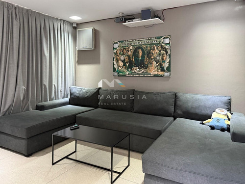 Casa En Venta Y Alquiler A La Laguna, Con 3 Dormitorios. Barrio Santa Bárbara, General Pacheco, Tigre.