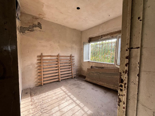 Venta Casa 3 Amb Pileta Refaccionar En Rodriguez