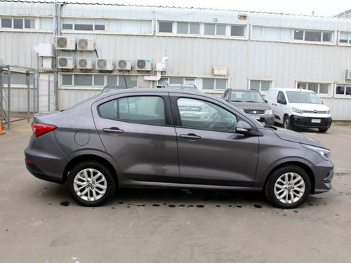 Fiat Cronos 1.3 At
