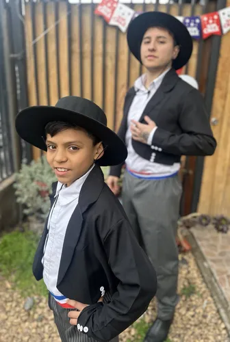 Vestimenta de niños hotsell