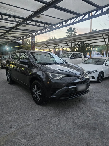 Toyota Rav4 2.0 Advantage Lujo 4x2 Mt 2017