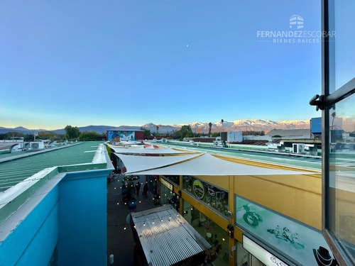 San Felipe - Arrienda Local De 550m2 - Boulevard Prat