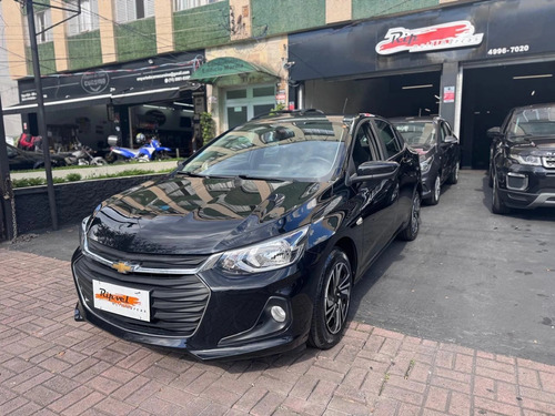Chevrolet Onix plus 1.0 Lt Turbo 4p