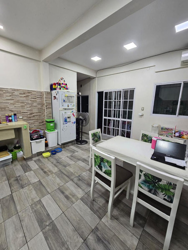 Ph En Venta 4 Amb Al Frente - Patio Y Terraza
