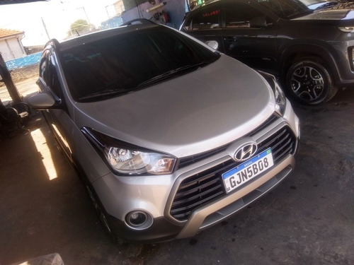 Imagem 5 de 14 de Hyundai Hb20x 2018 1.6 Style Flex Aut. 5p