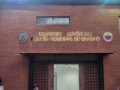 Fabricación Avisos Corporeos, Cajas De Luz Bastidores,  Seña