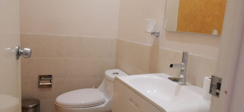 Local Comercial En Renta En Lomas Verdes 3a. Sección, Naucalpan De Juárez