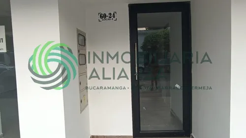 Local En Arriendo En El Parnaso. Cod A16585