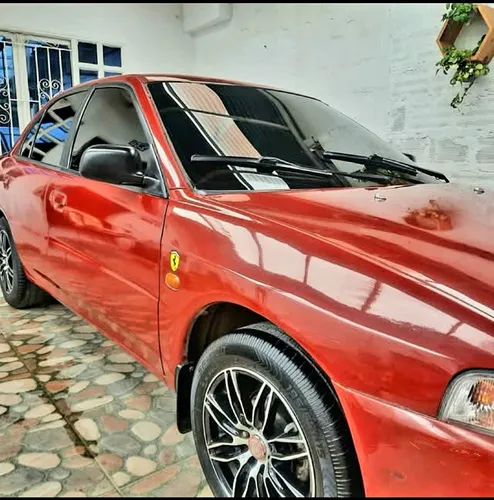 Mitsubishi Lancer 1.3 Gl 5 p