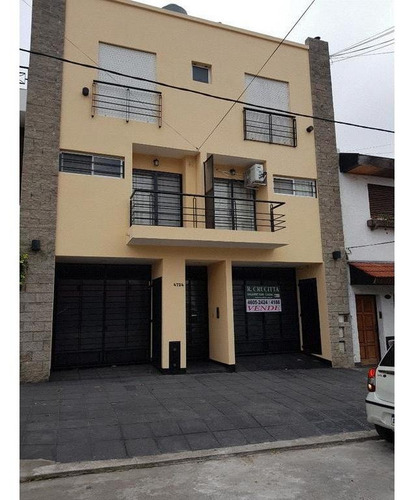 Imagen 1 de 14 de Exc. Tipo Casa 3 Amb. Con Cochera