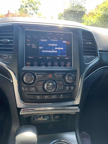 Imagen 6 de 10 de Jeep Grand Cherokee Diésel Automática