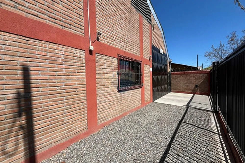 ¡local Comercial Ideal En Puente Alto!