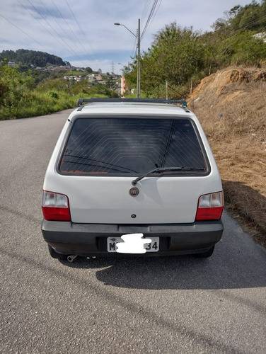 Imagem 3 de 11 de Fiat Uno Mille 2006 1.0 Fire 3p