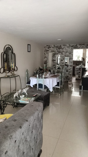 Venta De Casa Multifamiliar En El Limonar, Sur De Cali, 7501.