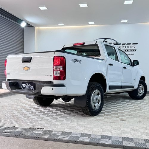 Chevrolet S-10 2.8 LS 4X4 CD 16V TURBO DIESEL 4P MANUAL