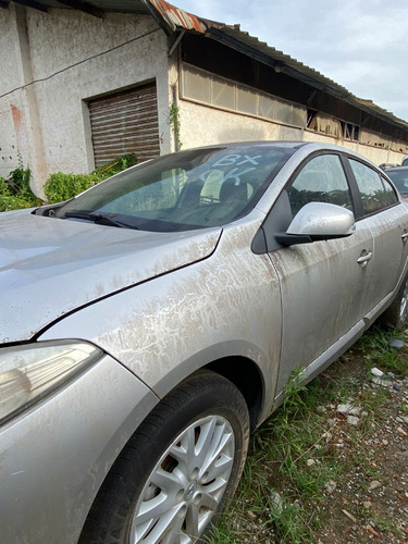 Renault Fluence 2.0 Dynamique Plus X-tronic Hi-flex 4p