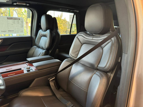 Lincoln Navigator L 2024
