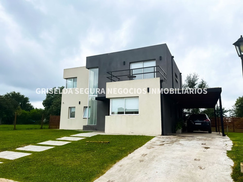 Casa  En Venta En San Sebastian, Escobar, G.b.a. Zona Norte