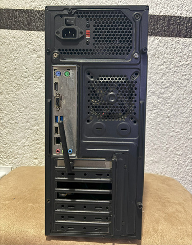 Computadora Escritorio, 8 Gb, Intel I5 3.20 Ghz 480 Ssd Wifi (Usado)