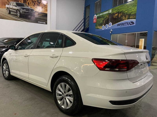 Imagem 3 de 11 de Volkswagen Virtus 1.0 200 Tsi Comfortline Automático 2019