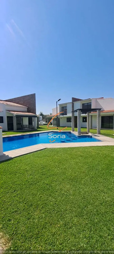 Casa En Venta En Oaxtepec Centro, Yautepec, Morelos