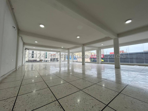 Milagros Inmuebles Edificio Venta Barquisimeto Lara Zona Centro Economica Residencial Economico Comercial Código Inmobiliaria Rent-a-house 24-21318