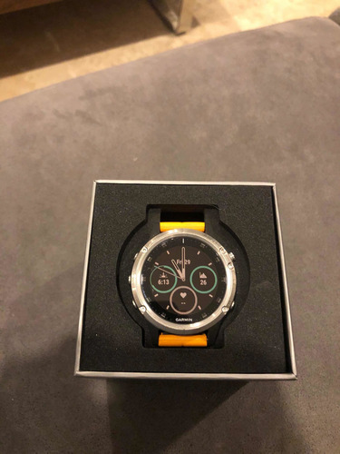 Reloj Smartwatch Garmin Fenix 5 Sapphire (Usado)