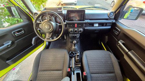 Suzuki Jimny 1.5 Glx Mt