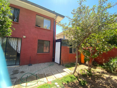 Se Vende Casa Ubicado En La Comuna De Maipu Santiago