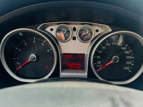 Ford Focus 2 2.0 Ghia At